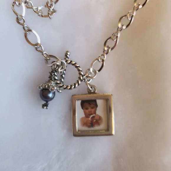 Silver Infinity Bracelet w/ Picture Frame & Freshwater Pearl - Picture 5 of 10